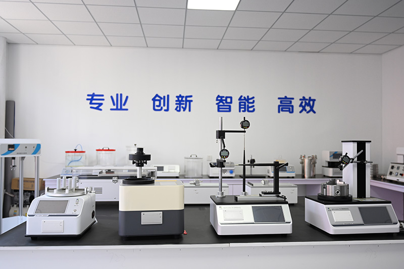 濟(jì)南中科電子實驗室儀器展示.jpg